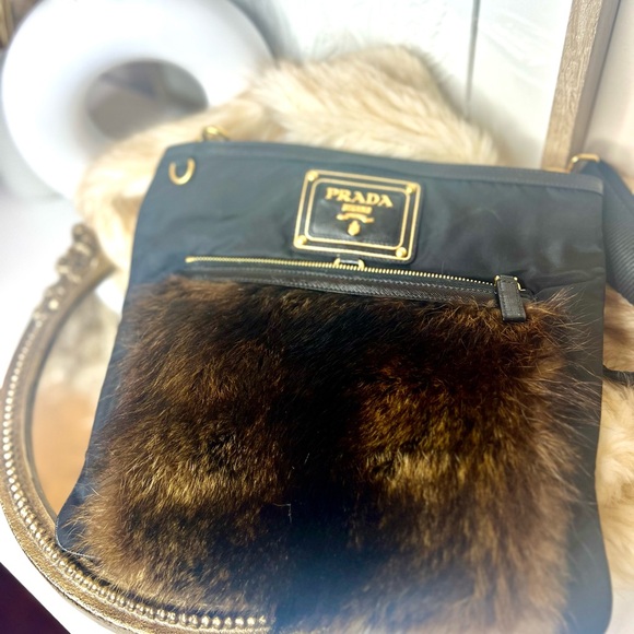 PRADA NYLON SHOLDER/CROSSBODY BLACK BAG WITH FUR DETAIL - Picture 8 of 9